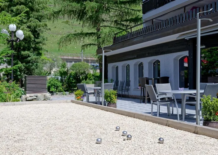 Otel Naco By Arca 4*